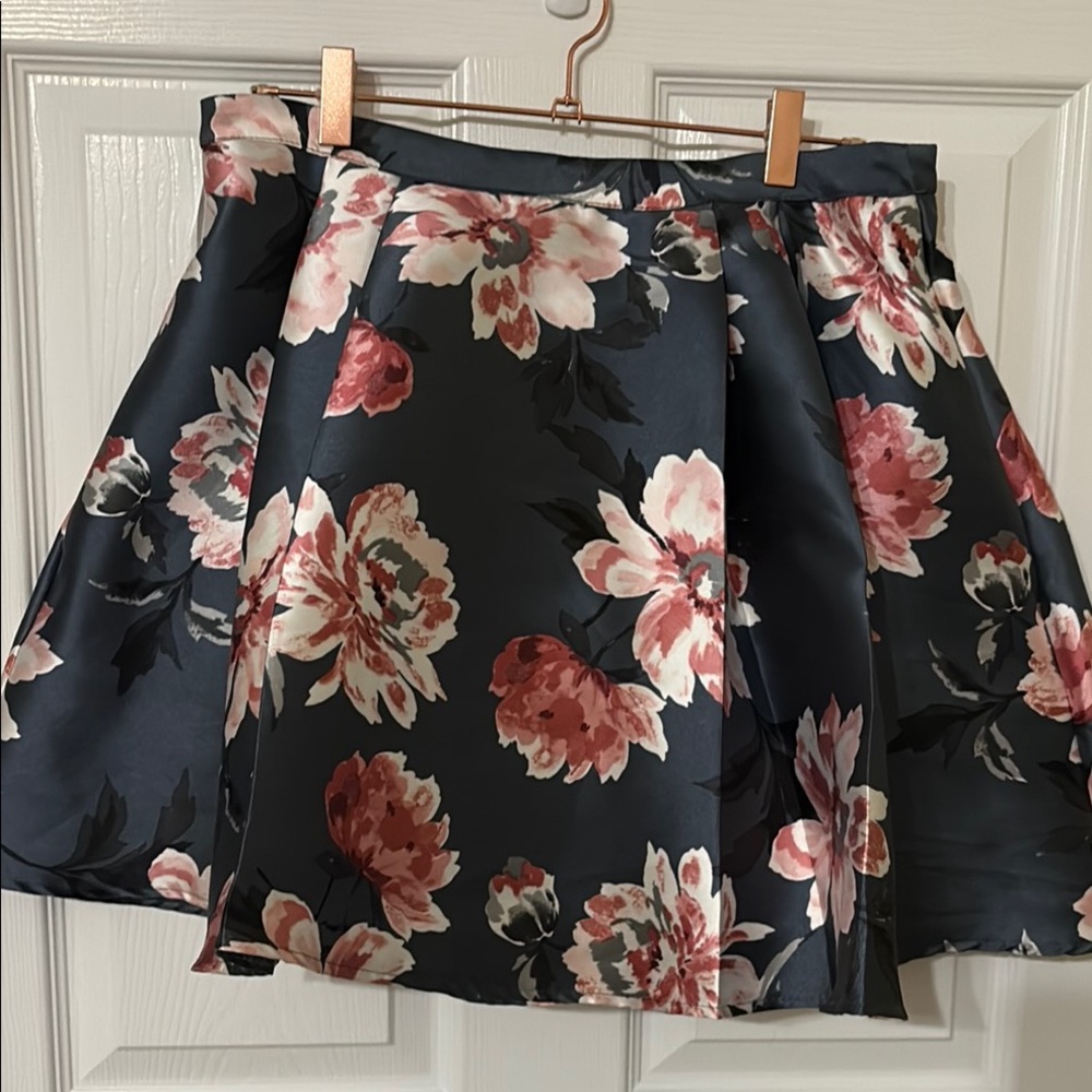 Floral Black and Pink Women's Skirt with pockets